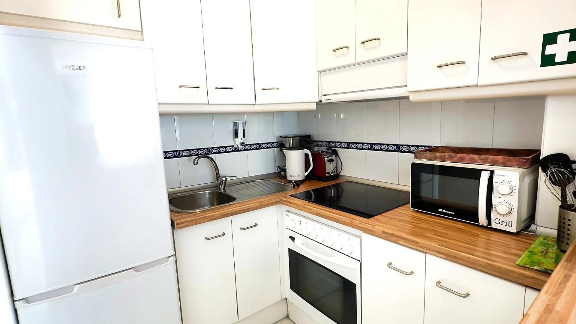 Skol 424 Stunning One-Bedroom Apartment With Sea Views Marbella