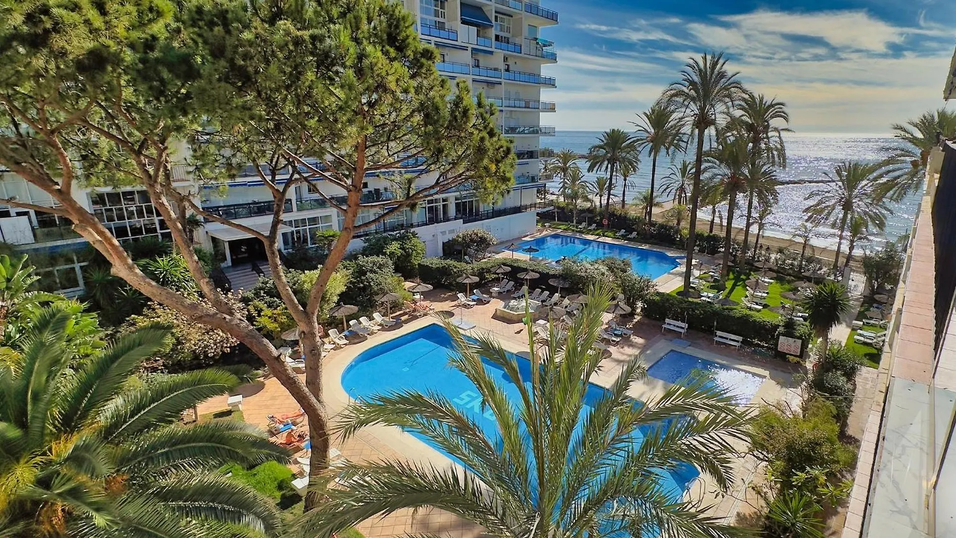 Skol 424 Stunning One-Bedroom Apartment With Sea Views Marbella Spain
